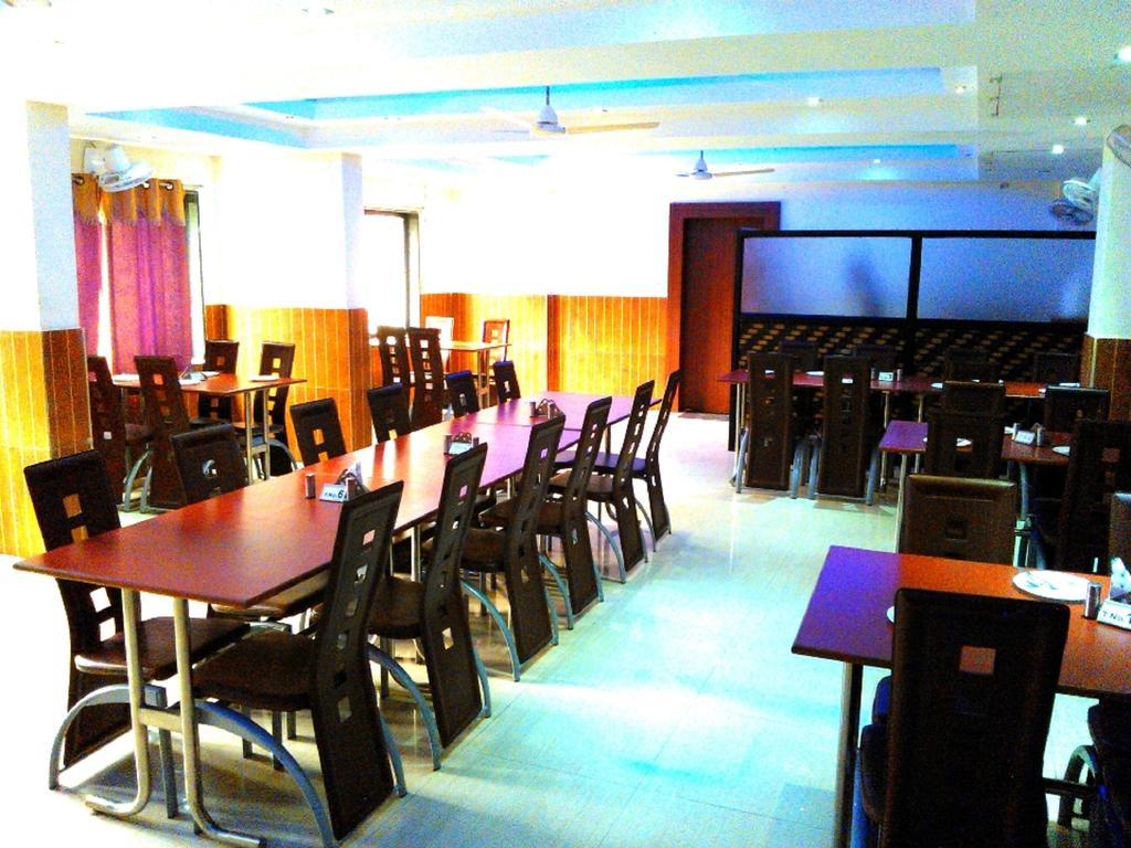 Hotel Sagar Castle Ratlām Zewnętrze zdjęcie